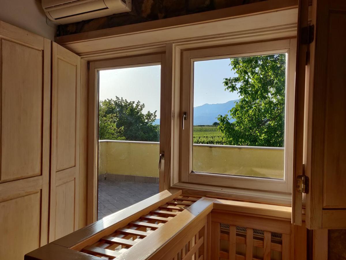 Small House In Vipava Valley Экстерьер фото